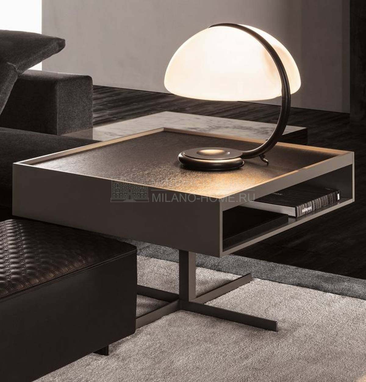 Кофейный столик Close coffee table из Италии фабрики MINOTTI