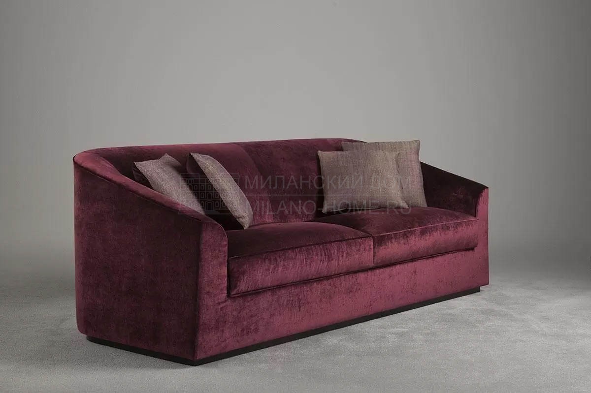 Прямой диван Clarisse sofa из Италии фабрики OASIS