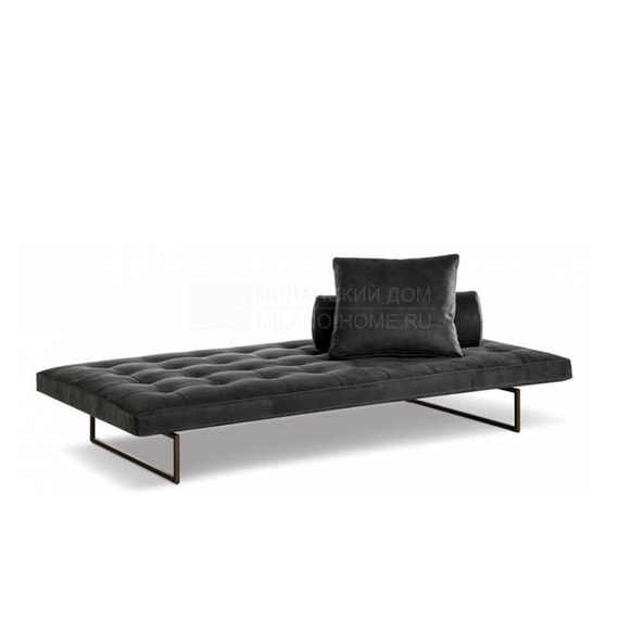 Прямой диван Ludwig sofa  из Италии фабрики DESIREE