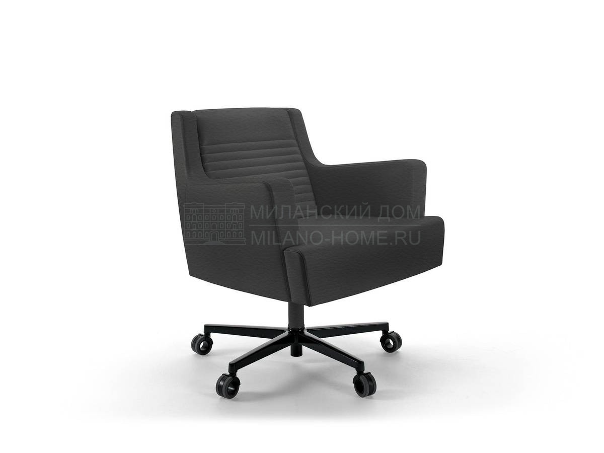 Кожаное кресло BM 517 из Италии фабрики MALERBA