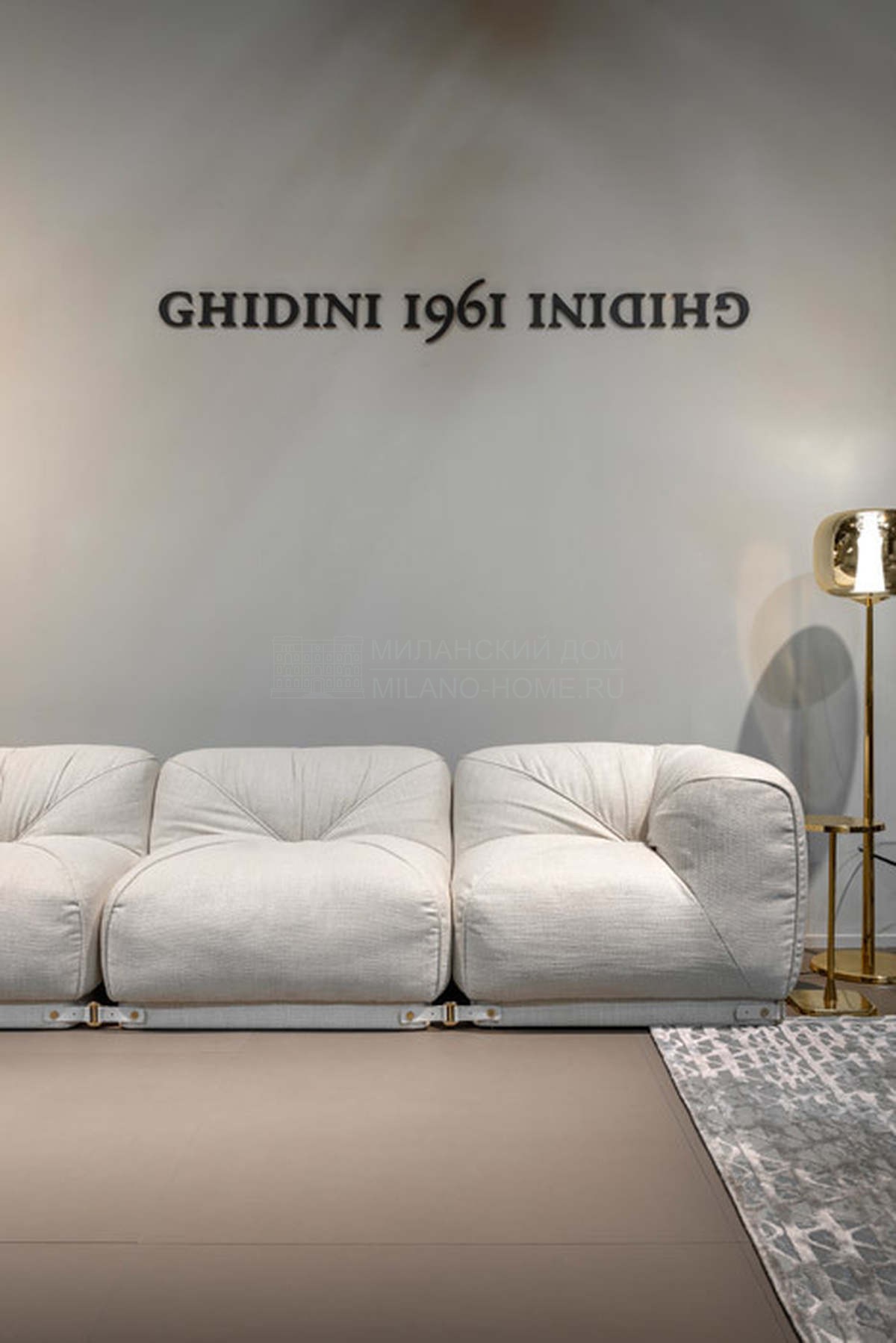 Модульный диван Leisure sofa modular corner из Италии фабрики GHIDINI 1961