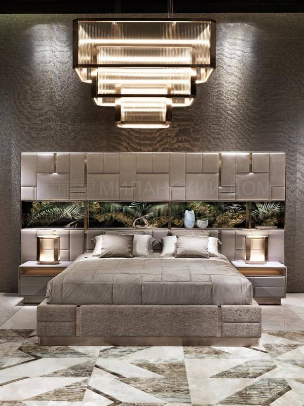 Кровать с мягким изголовьем Beloved art bed из Италии фабрики IPE CAVALLI VISIONNAIRE