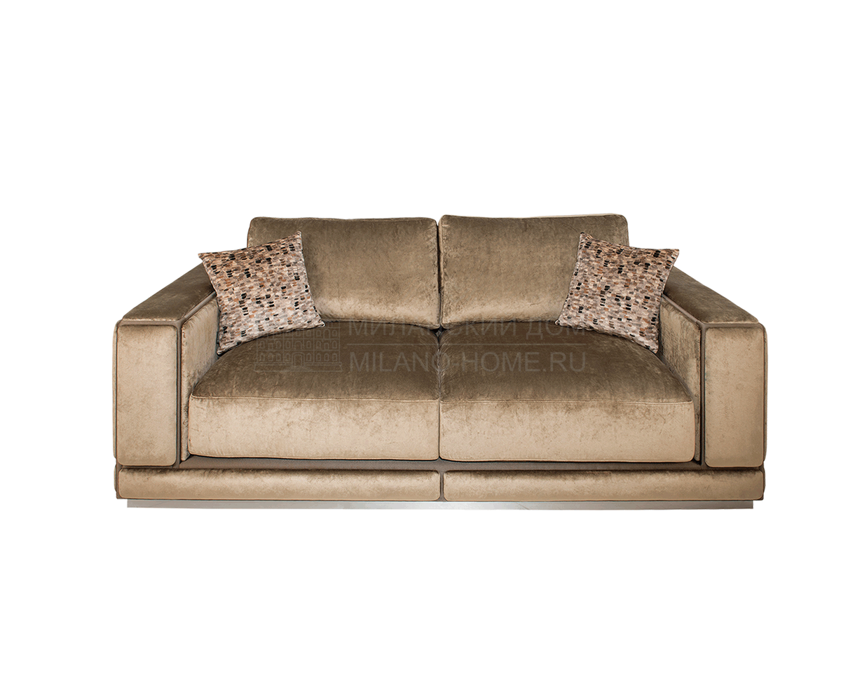 Прямой диван Windsor sofa из Португалии фабрики FRATO