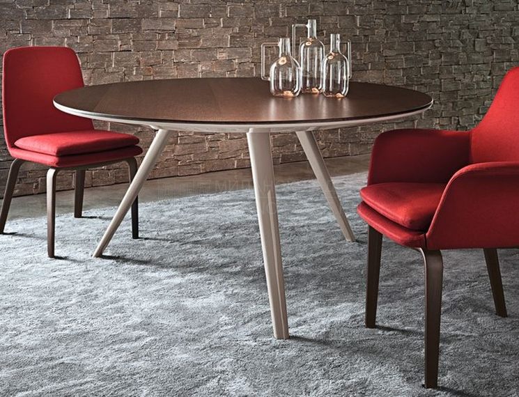 Полукресло York chair из Италии фабрики MINOTTI