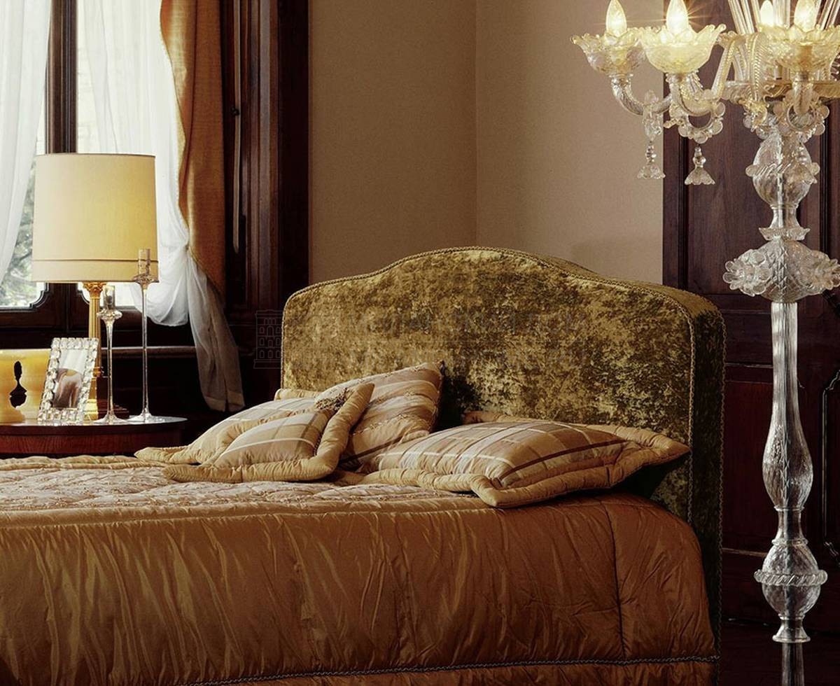 Кровать с мягким изголовьем Elba (bedhead) из Италии фабрики PIGOLI