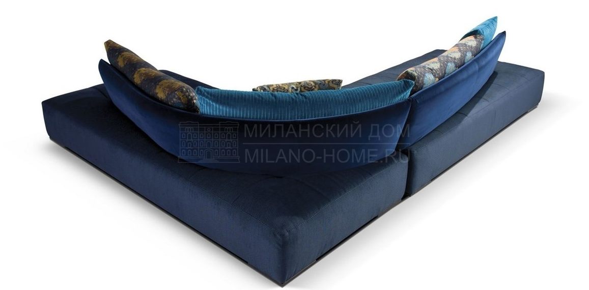 Угловой диван Calanque corner composition из Франции фабрики ROCHE BOBOIS