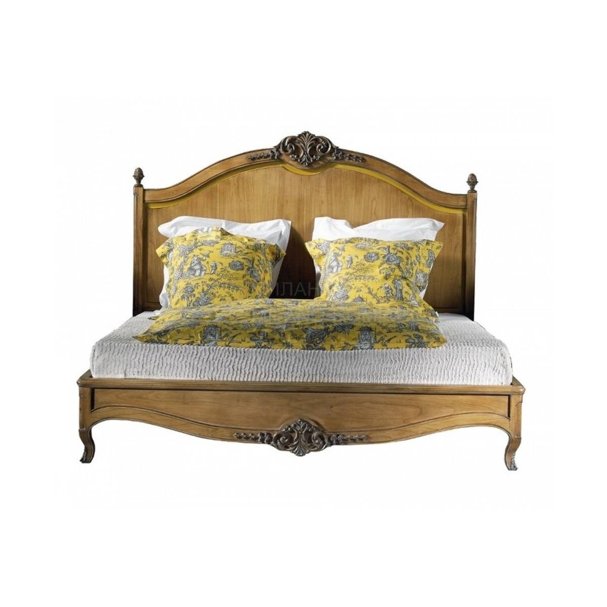 Кровать с деревянным изголовьем Louis XV/27010 из Франции фабрики LABARERE