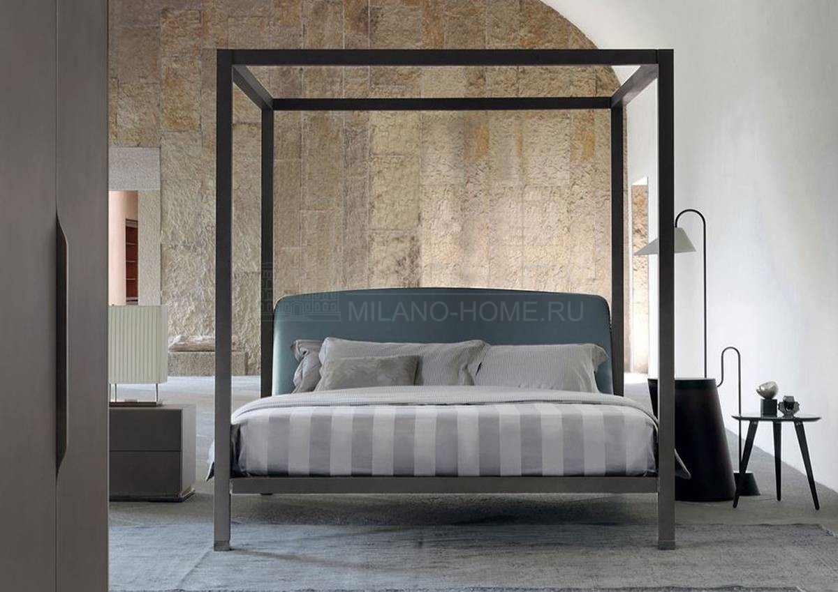 Кровать с мягким изголовьем Ari LEAO LEAC LEAB из Италии фабрики FLOU