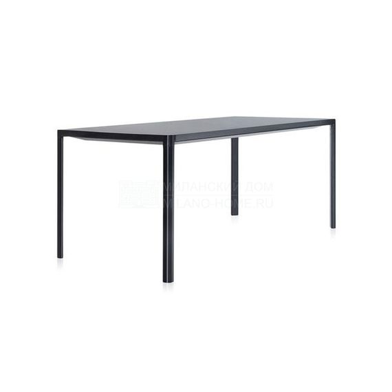 Обеденный стол Zooom из Италии фабрики KARTELL