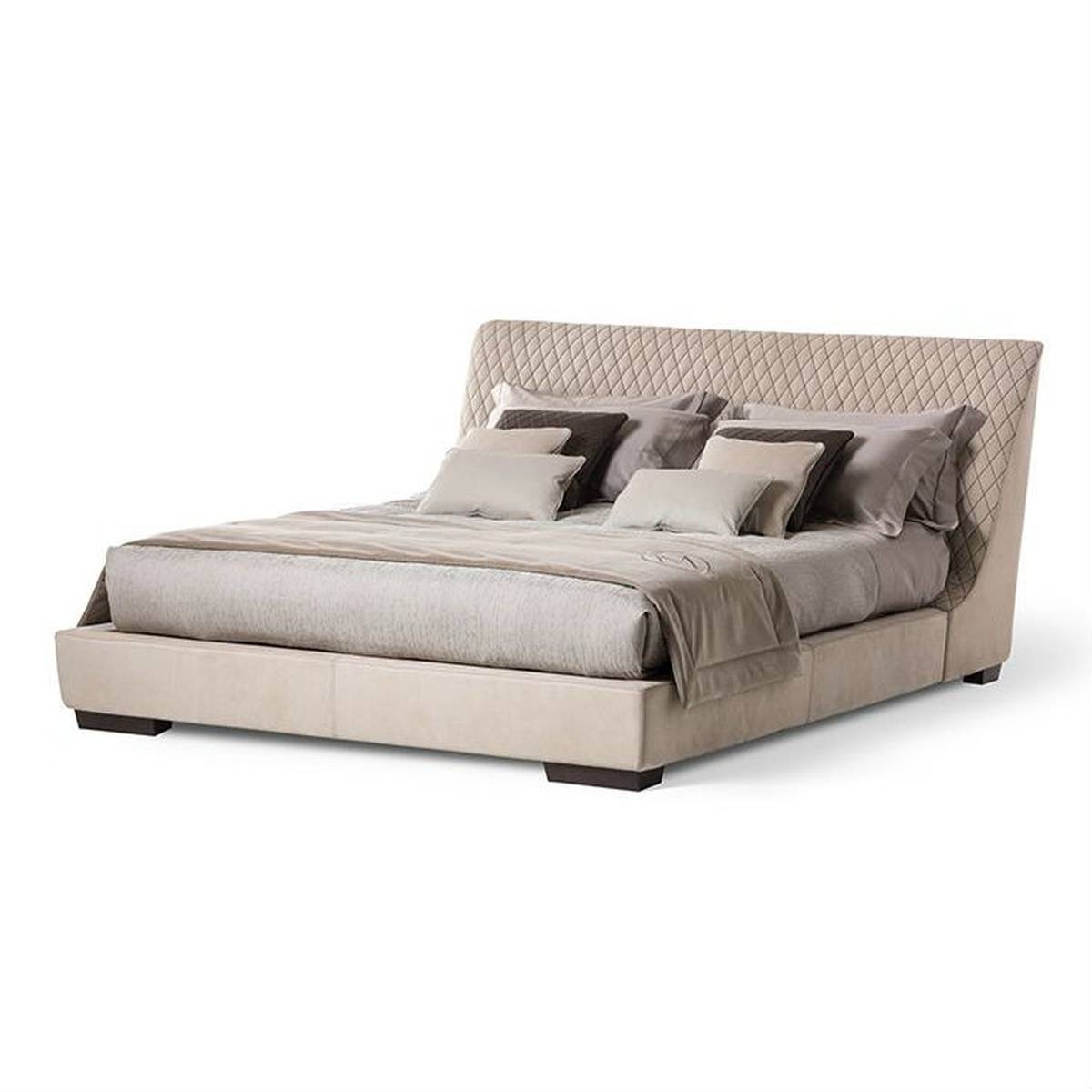 Кровать с мягким изголовьем Pascal bed из Италии фабрики MEDEA (Life style)