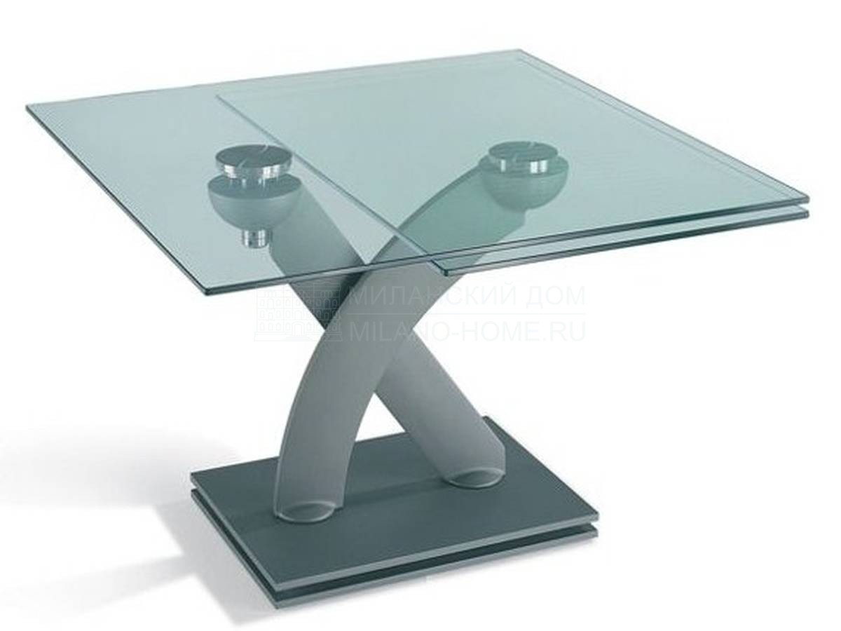 Обеденный стол Banzai dining table из Франции фабрики ROCHE BOBOIS