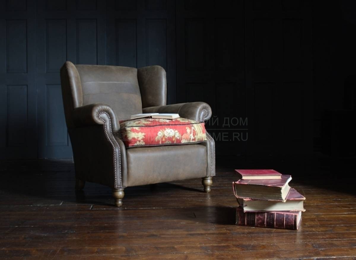 Каминное кресло Tolstoy Chair Leather из Великобритании фабрики JOHN SANKEY