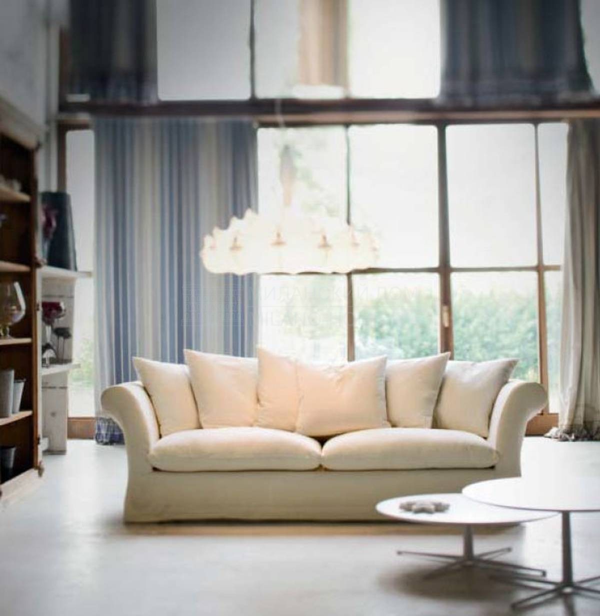 Прямой диван Kim divano из Италии фабрики BUSNELLI