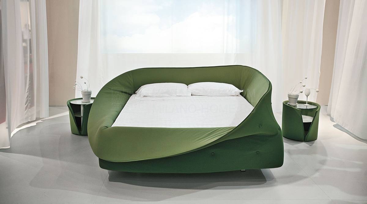 Кровать с мягким изголовьем Colletto/bed из Италии фабрики LAGO