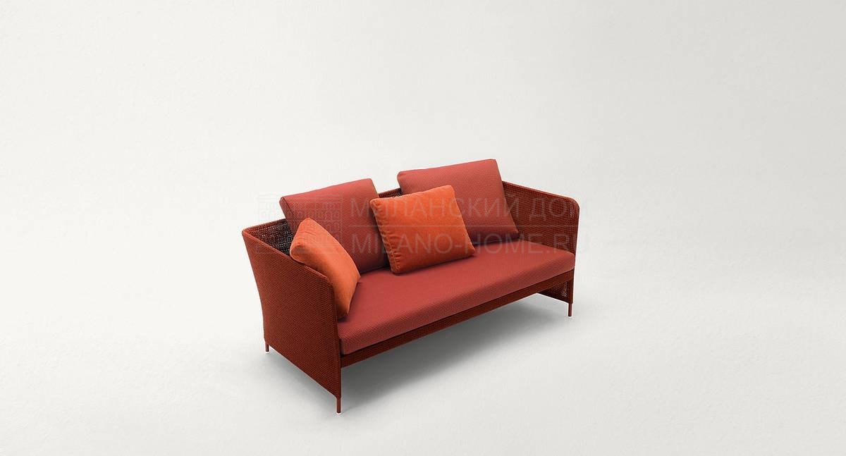 Прямой диван Teatime/sofa-out из Италии фабрики PAOLA LENTI