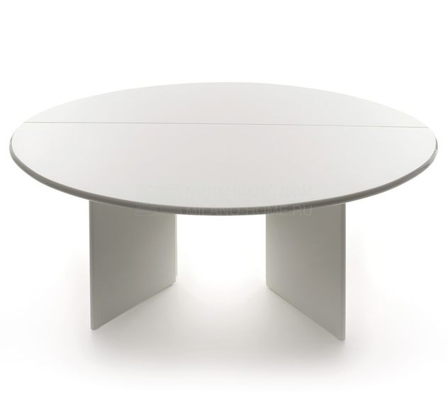 Обеденный стол Antella из Италии фабрики CASSINA