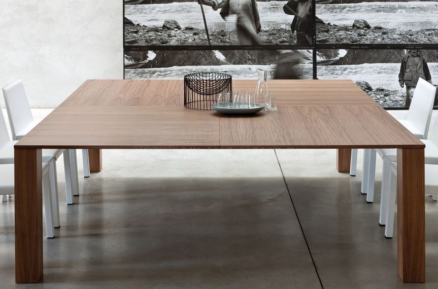 Столы обеденные Morris из Италии фабрики PORADA