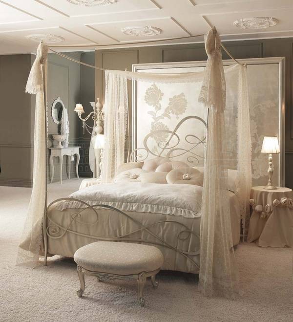 Кровать с балдахином Lolita/LOT-B из Италии фабрики GIUSTI PORTOS