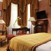 Кровать Hotel Castello Dal Pozzo, Oleggio — фотография 5