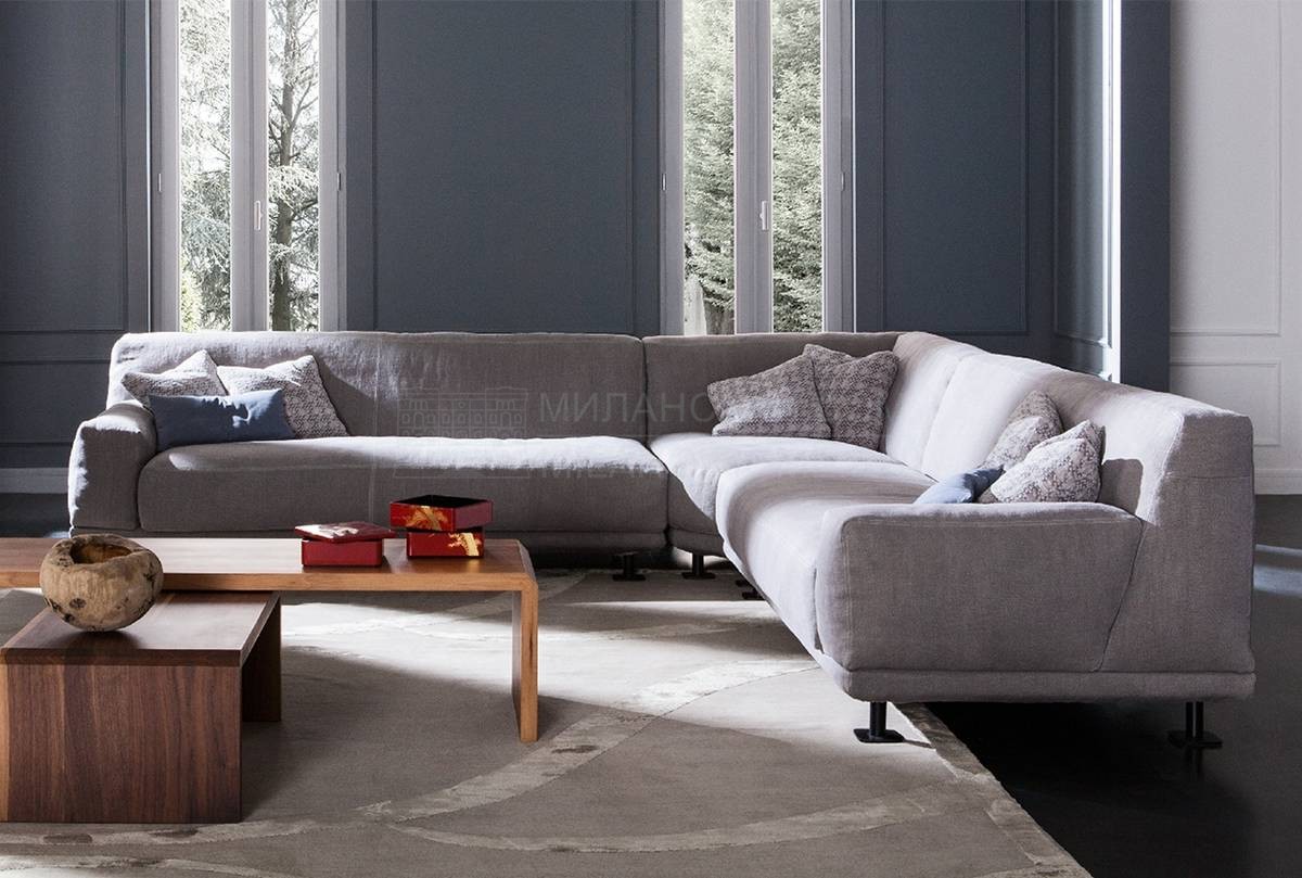 Прямой диван Newcastle/ sofa из Италии фабрики MERITALIA