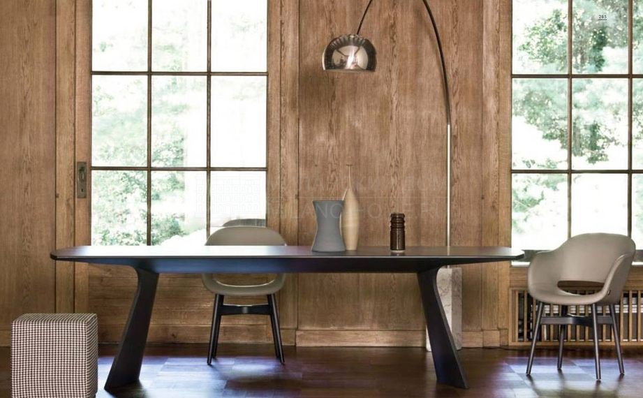 Столы обеденные Caruso из Италии фабрики BUSNELLI