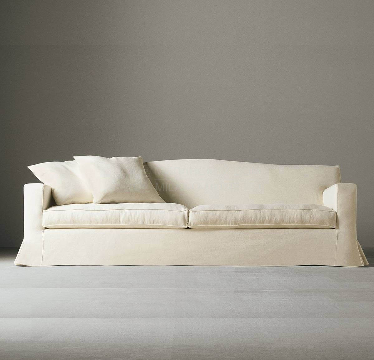 Прямой диван Neuman из Италии фабрики MERIDIANI