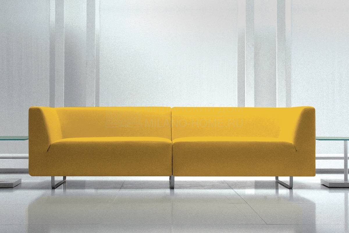 Прямой диван Swing/sofa из Италии фабрики FERLEA