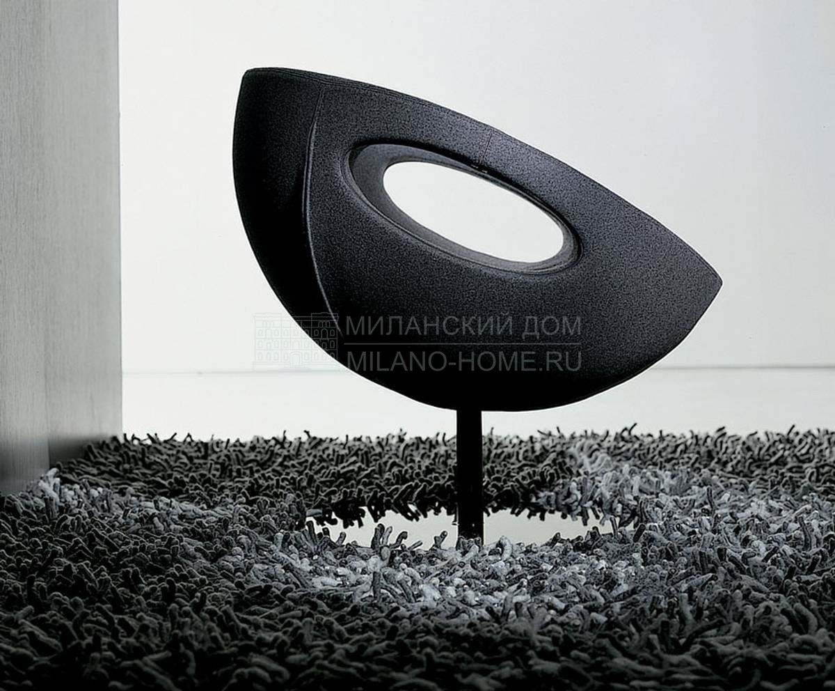 Кожаное кресло Folie из Италии фабрики SWAN Кожаное кресло Folie из Италии фабрики SWAN