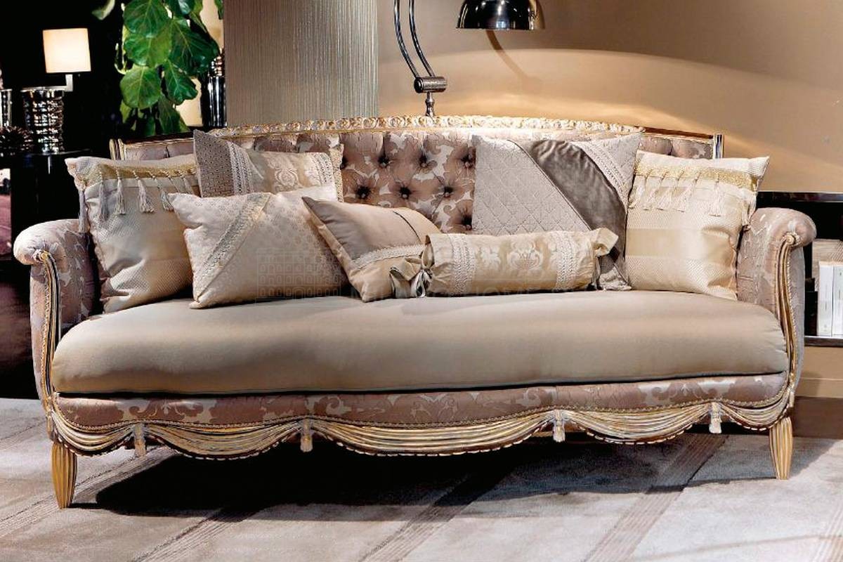 Прямой диван Art. 588DV из Италии фабрики MEDEA