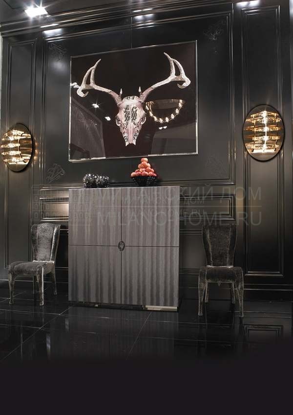Буфет Tudor из Италии фабрики IPE CAVALLI VISIONNAIRE Буфет Tudor из Италии фабрики IPE CAVALLI VISIONNAIRE