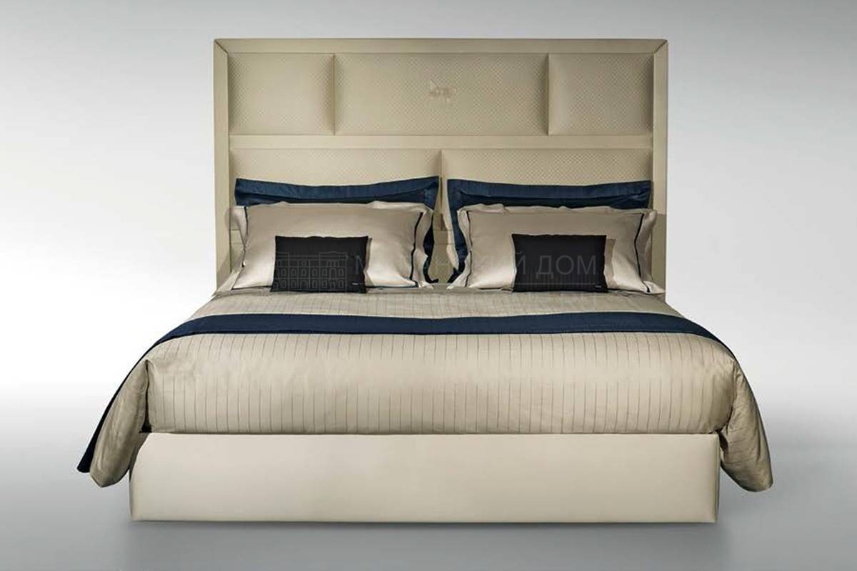 Кровать с мягким изголовьем Zaffiro  из Италии фабрики FENDI Casa