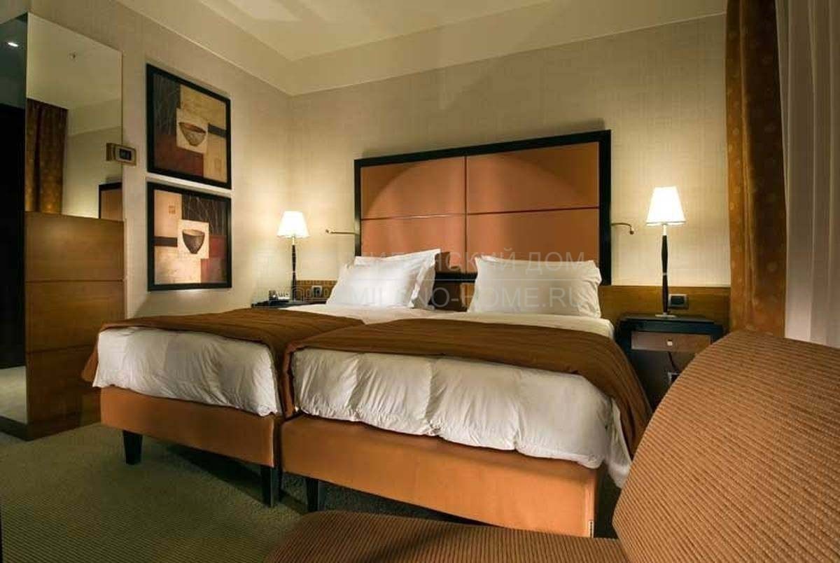 Кровать Crown Plaza из Италии фабрики SELVA Кровать Crown Plaza из Италии фабрики SELVA