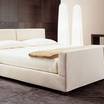 Кровать с мягким изголовьем Lautrec Bed — фотография 2