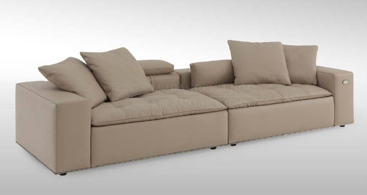 Прямой диван Belt sofa leather из Италии фабрики FENDI Casa