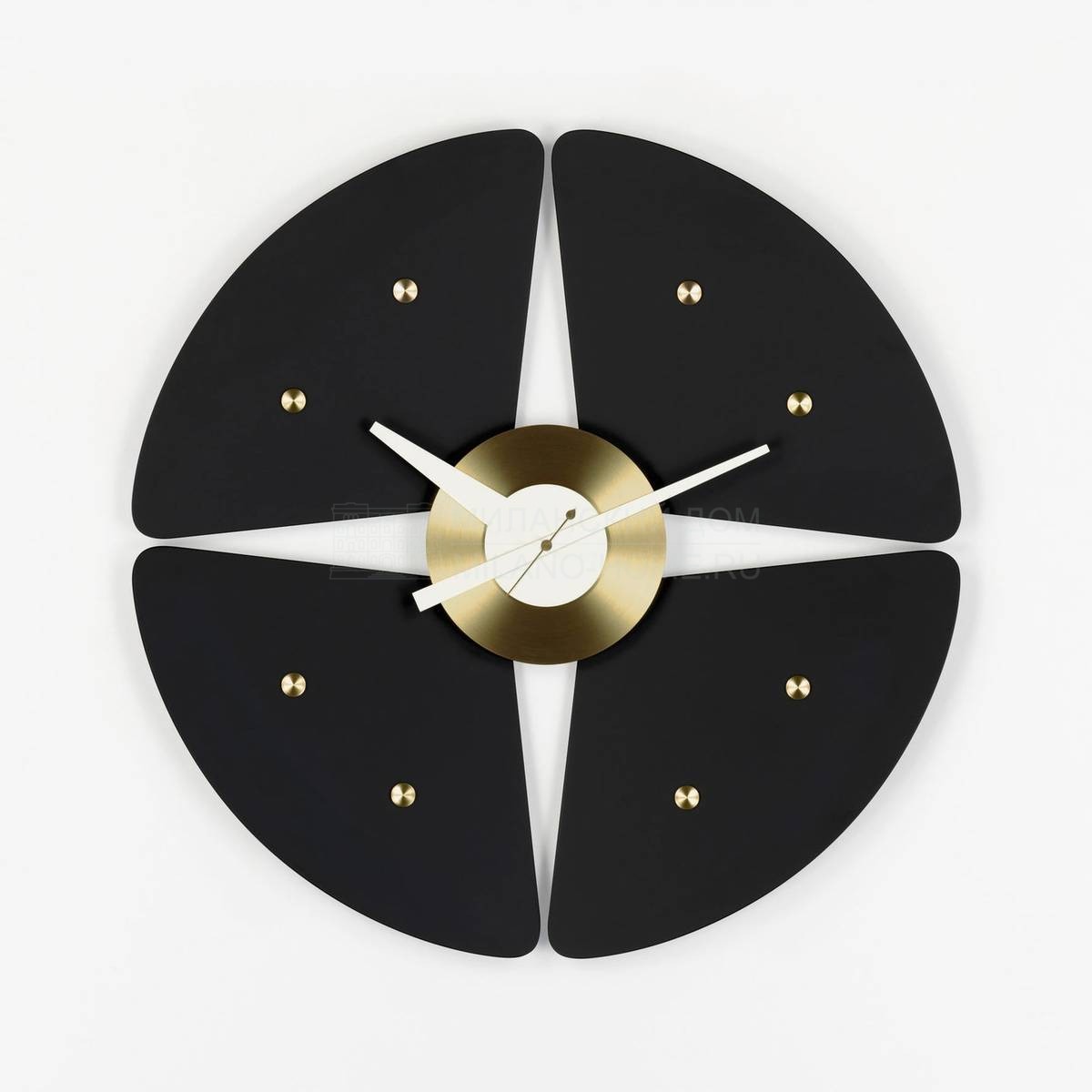 Настенные часы Petal Clock из Швейцарии фабрики VITRA
