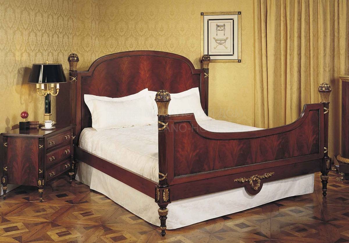 Кровать с деревянным изголовьем New Empire art.H71 из Италии фабрики FRANCESCO MOLON