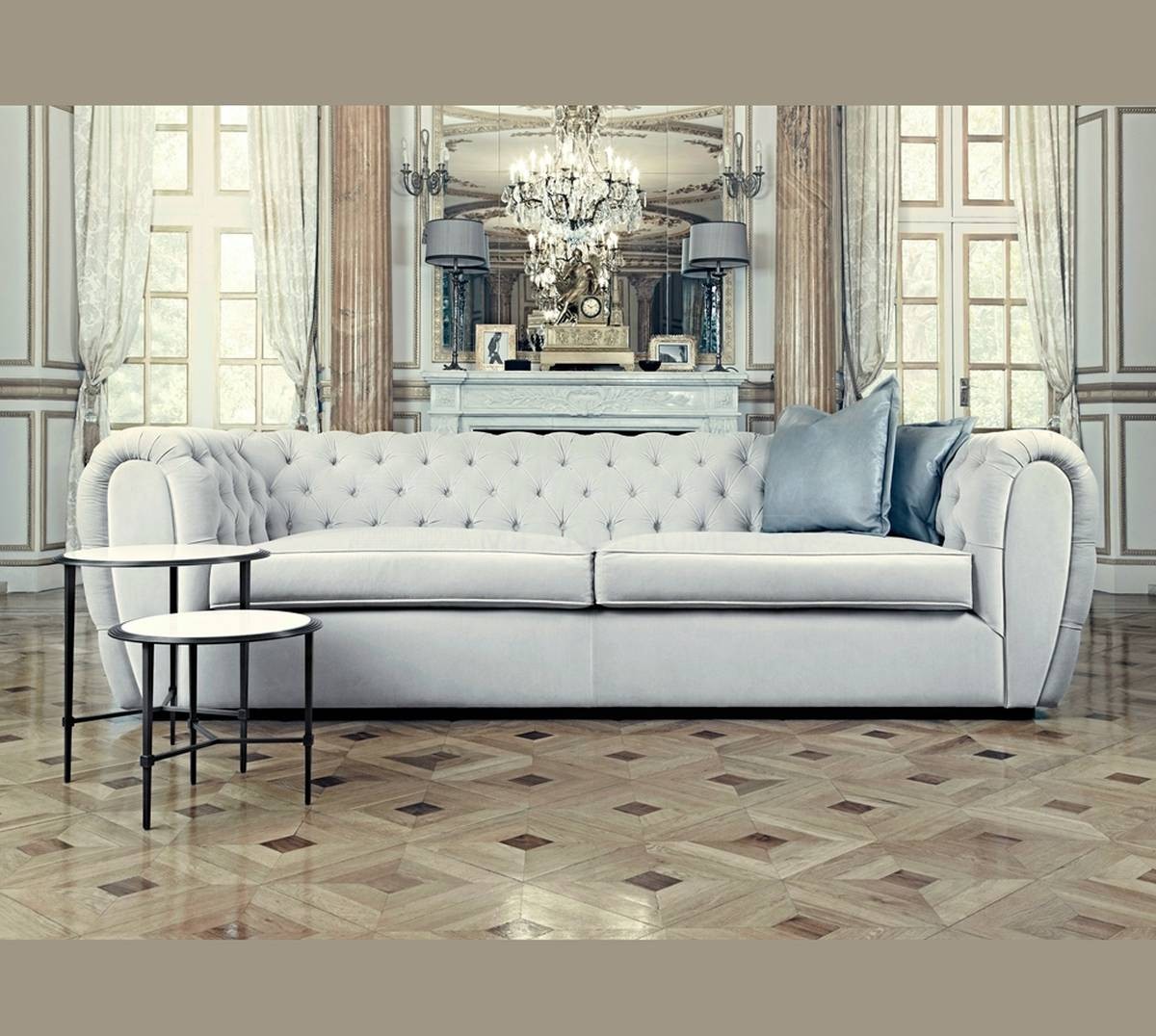 Прямой диван Windsor sofa из Великобритании фабрики THE SOFA & CHAIR Company