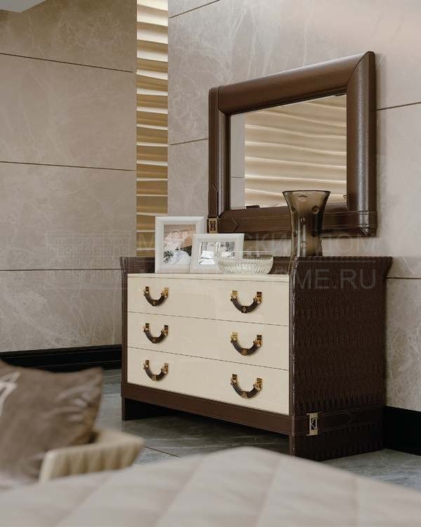 Зеркало настенное Numero Tre / art.Z850-3 из Италии фабрики TURRI Зеркало настенное Numero Tre / art.Z850-3 из Италии фабрики TURRI