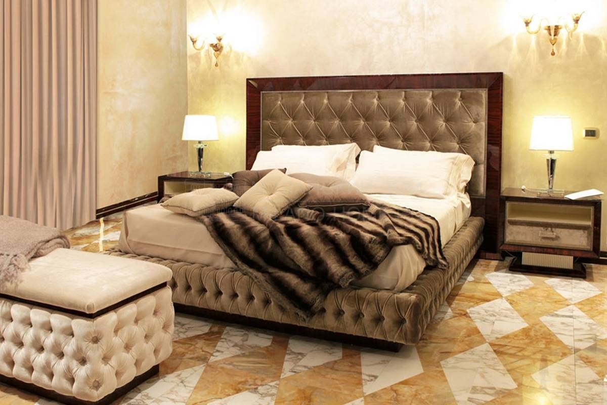 Кровать с комбинированным изголовьем Art. 200.13 из Италии фабрики MINOTTI COLLEZIONI