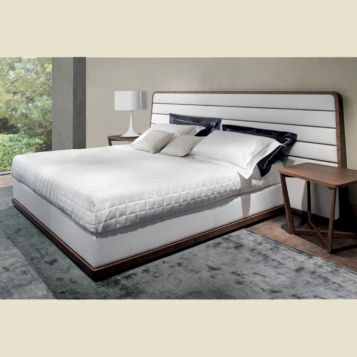 Кровать с мягким изголовьем Gilda/bed из Италии фабрики BESANA