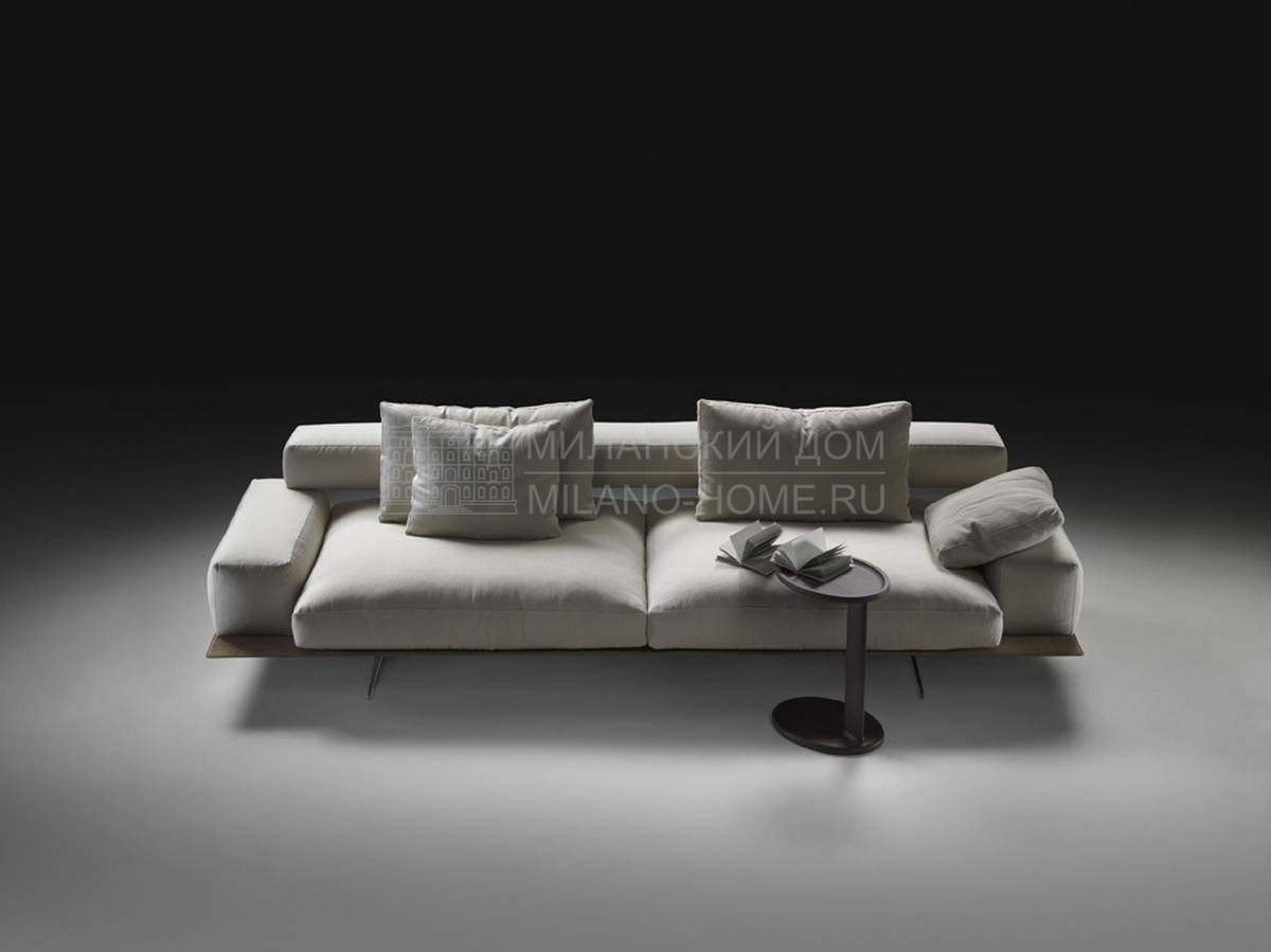 Прямой диван Wing /sofa из Италии фабрики FLEXFORM Прямой диван Wing /sofa из Италии фабрики FLEXFORM