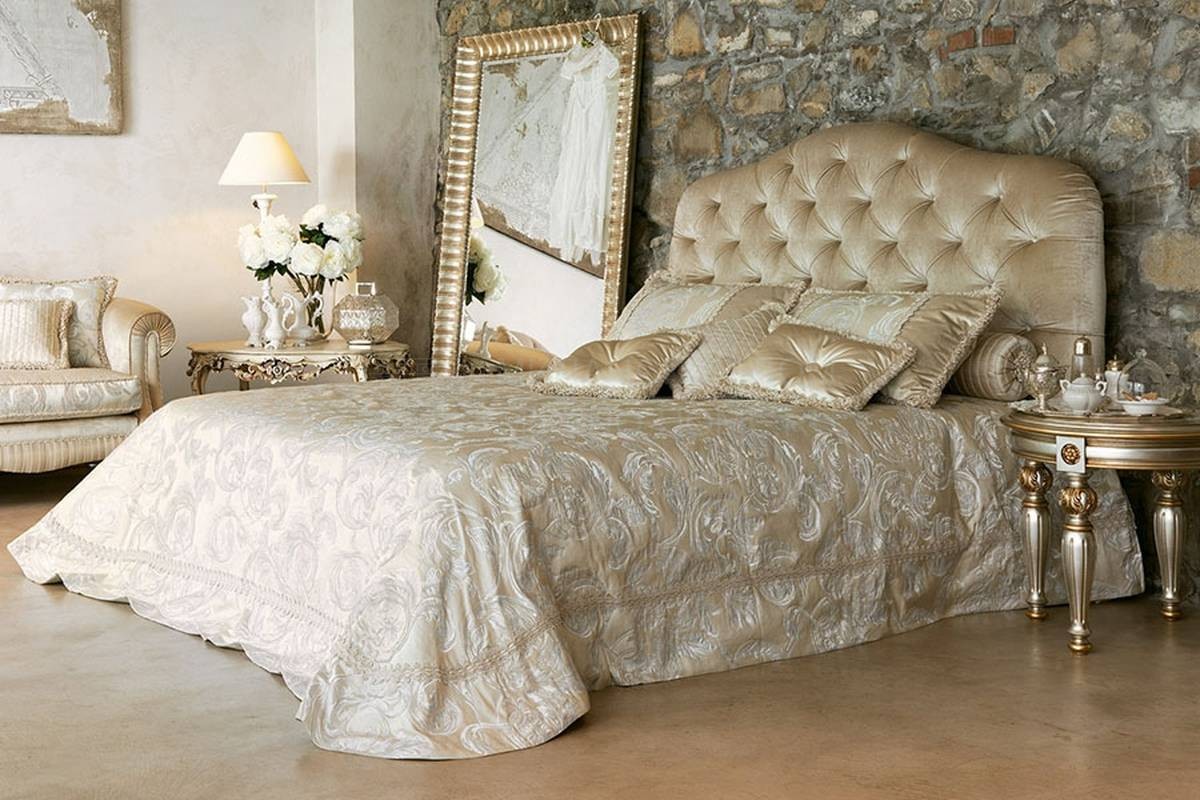 Кровать с мягким изголовьем Matisse (bedhead) из Италии фабрики PIGOLI