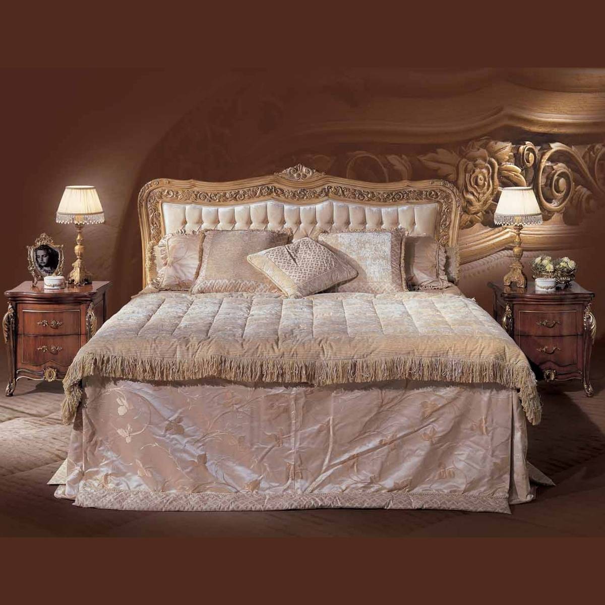 Кровать с мягким изголовьем Frescobaldi/21030-TG21 из Италии фабрики ANGELO CAPPELLINI 