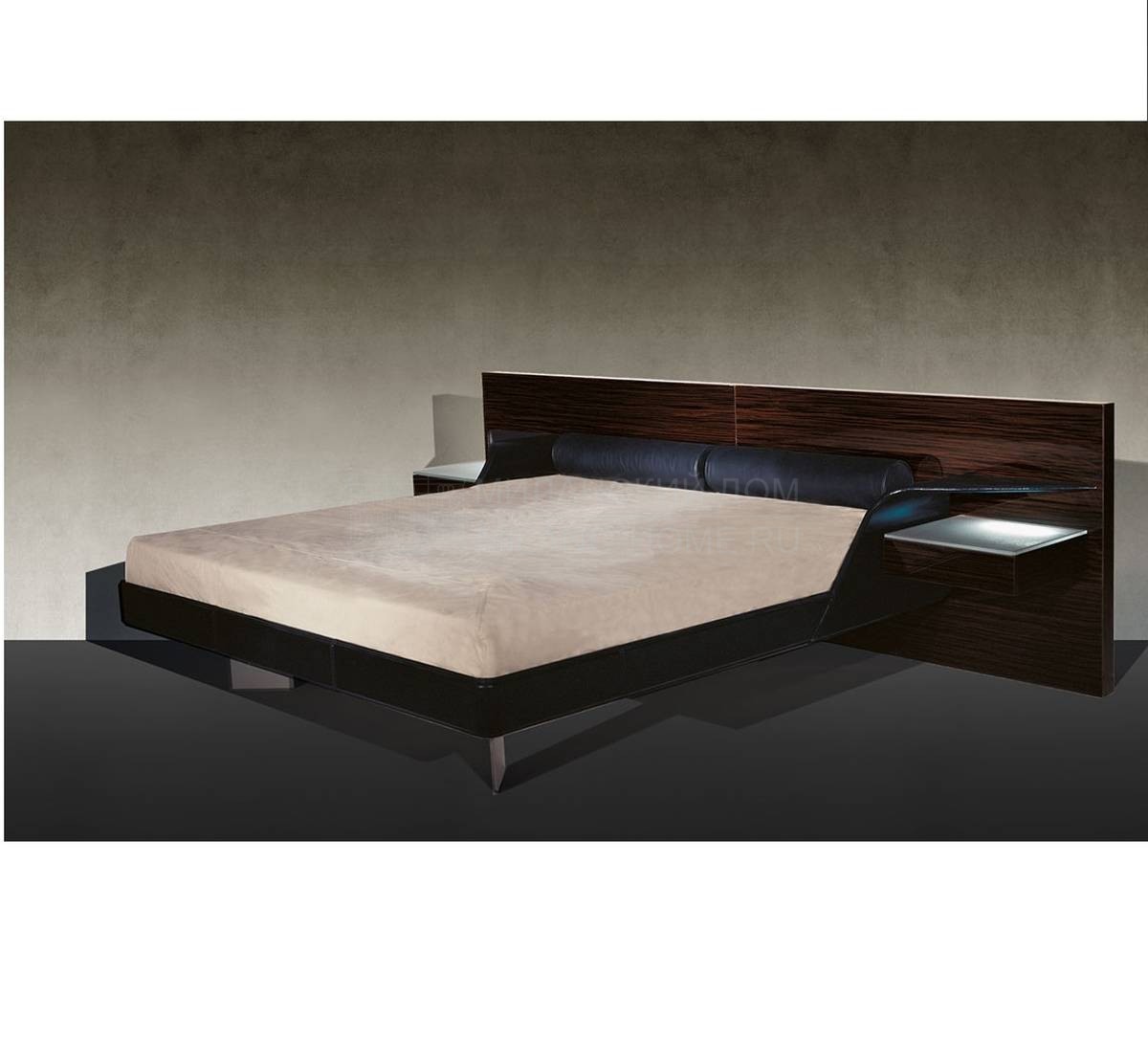 Кровать с деревянным изголовьем Aliante из Италии фабрики REFLEX ANGELO