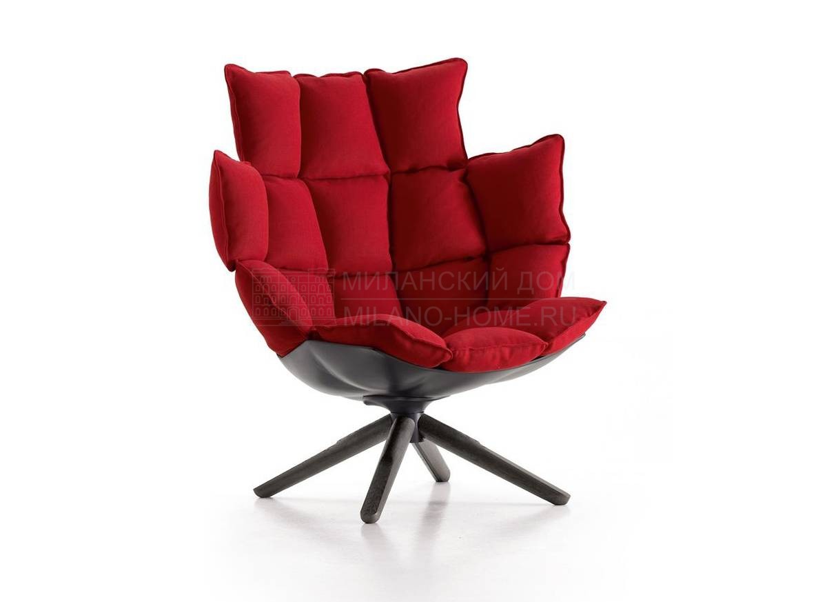 Лаунж кресло Husk armchair из Италии фабрики B&B MAXALTO