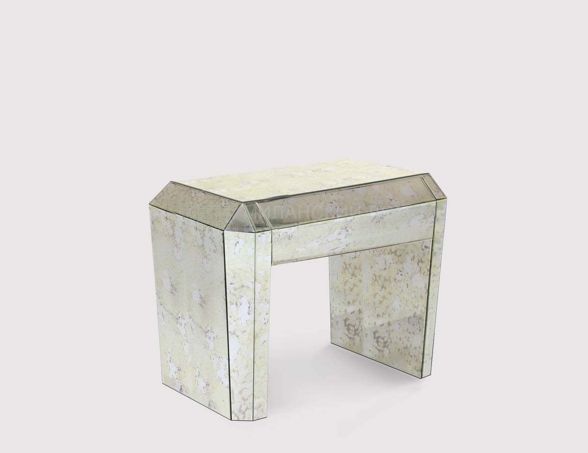 Тумбочка Tamara/bedside-table из Португалии фабрики KOKET Тумбочка Tamara/bedside-table из Португалии фабрики KOKET