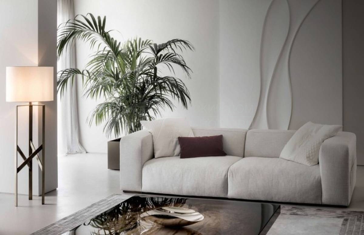 Прямой диван Freud sofa из Италии фабрики RUGIANO