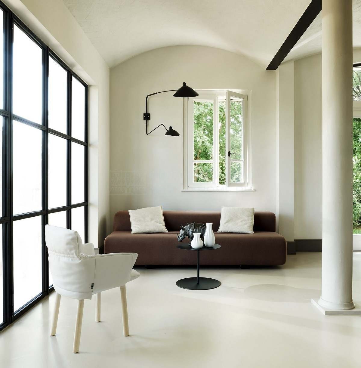 Прямой диван Big sofa из Италии фабрики CAPPELLINI