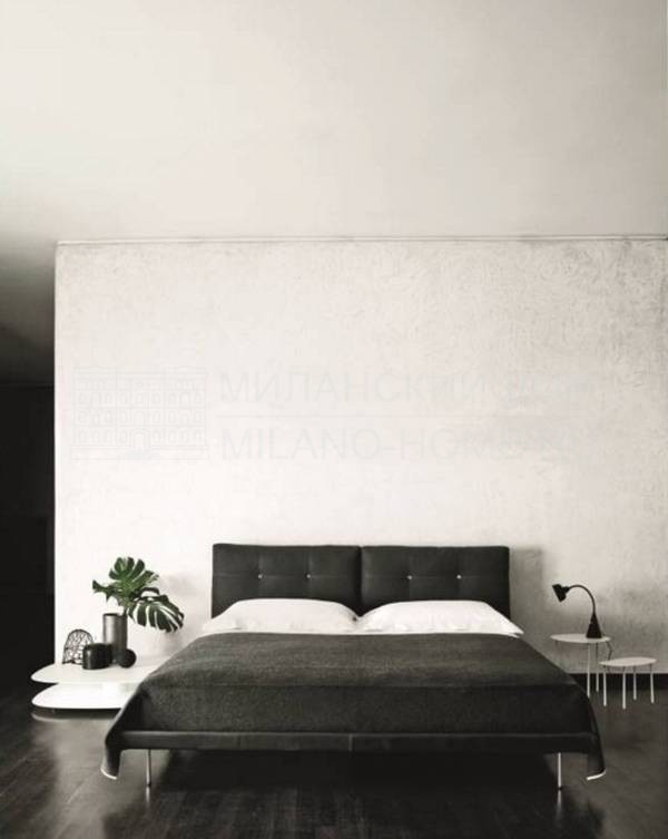 Кровать с мягким изголовьем Rod bed из Италии фабрики LIVING DIVANI