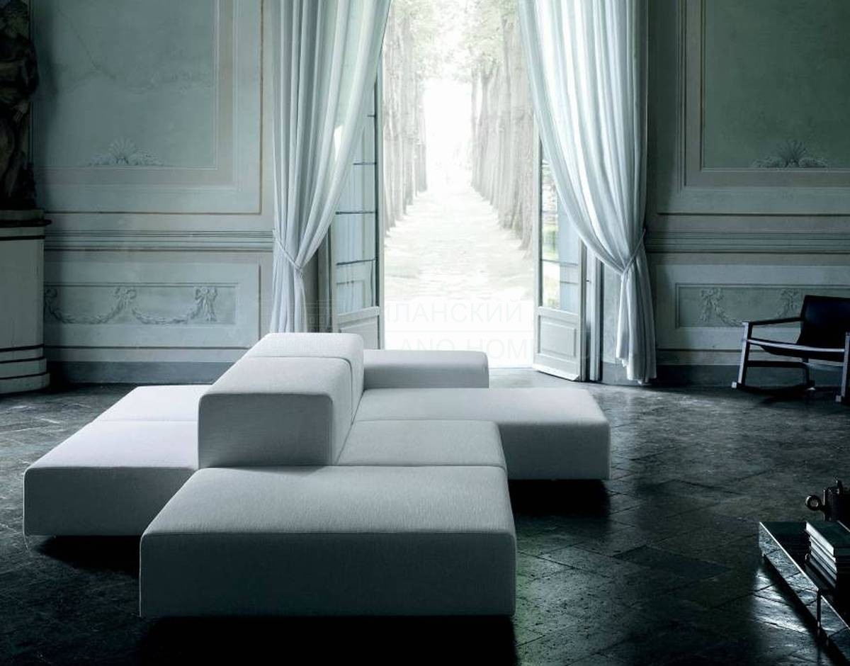 Угловой диван Extra Wall sofa из Италии фабрики LIVING DIVANI
